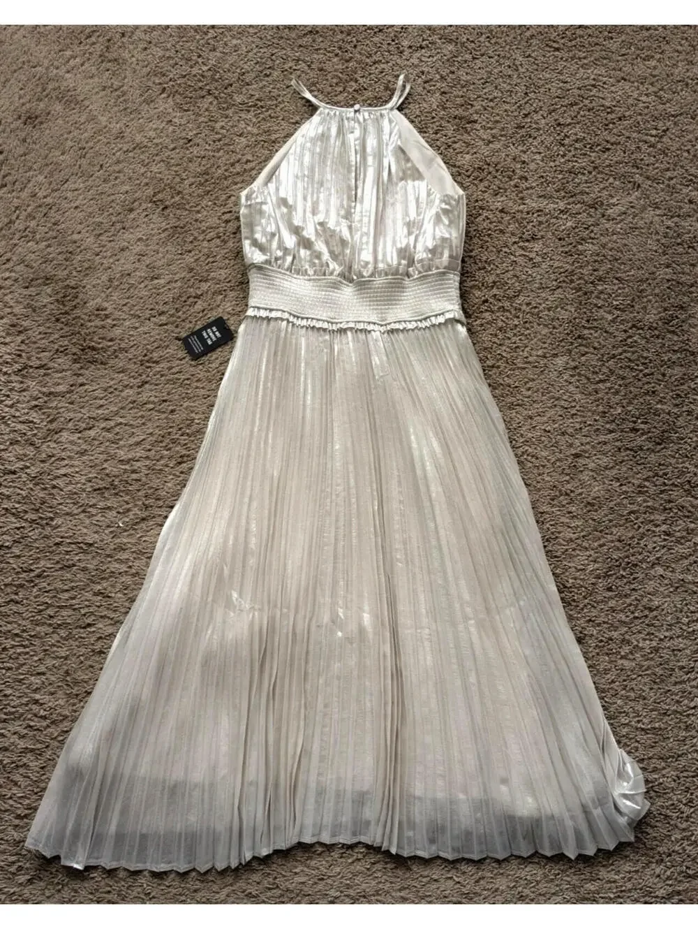 Express Silver Shimmer Halter Pleated Maxi Dress Size Small NWT Metallic - Picture 2 of 5
